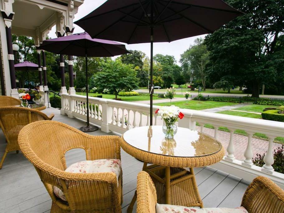 Silas W Robbins B&B Wethersfield المظهر الخارجي الصورة
